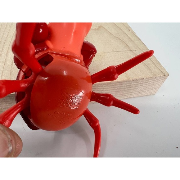 Vintage Disney Little Mermaid Sebastian Wind-Up Walking Toy *Works* Burger King - Picture 3 of 3